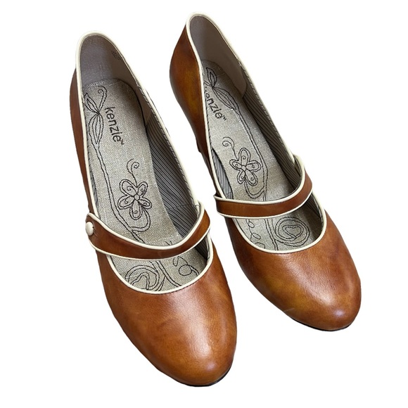 Kenzie Mary Jane brown leather heels